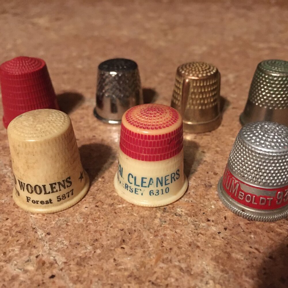 LOT OF 7 VINTAGE THIMBLES STAR CLEANERS HUMBOLDT 9321 SALZMAN IMPERIAL MARY ANN